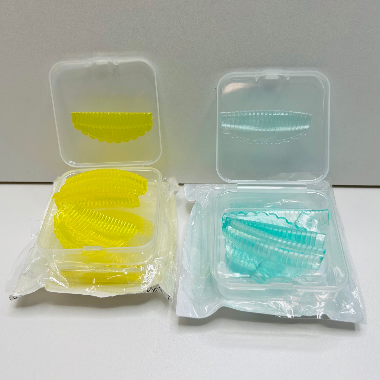 Pads en silicone rainurés réutilisables.
